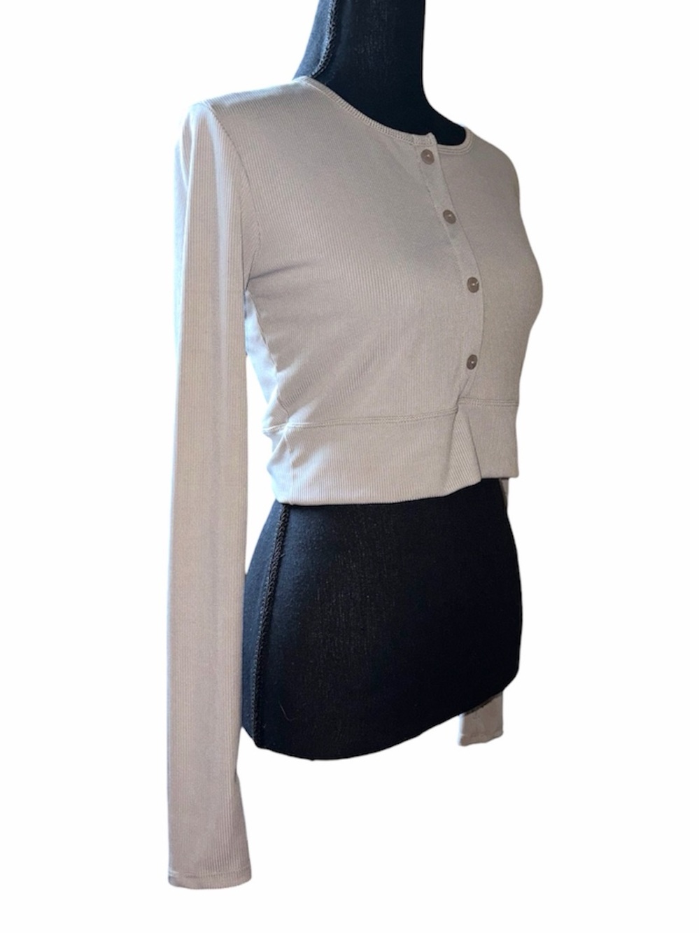 Light Grey Ribbed Crop Top — Thumb Loop